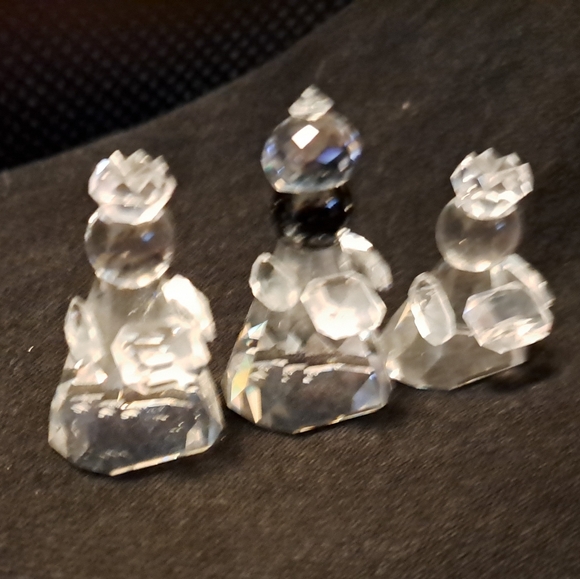 Vintage Swarovski 3 Wiseman Nativity set Christmas in box with C0A excellent - Picture 2 of 5